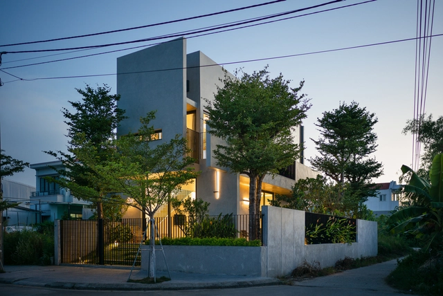 BMB House / Fr.376 Architecture - Exterior Photography, Houses, Facade