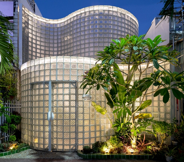 Casa Coco / Duy Le Architects - Fotografia de Exterior, Casas, Jardim, Fachada