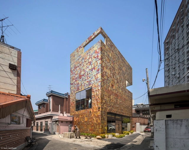 Loja de Bairro NOXON / On Architects Inc. - Fotografia de Exterior, Arquitetura De Uso Misto, Fachada