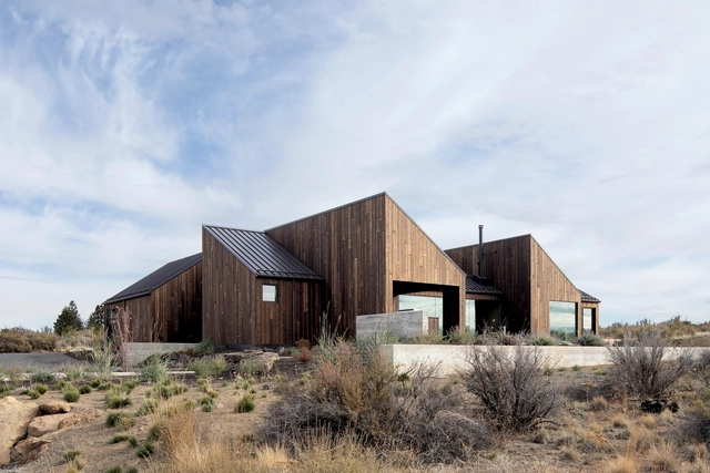 井字屋 / Mork-Ulnes Architects  - 建筑图, 独立住宅, 表皮
