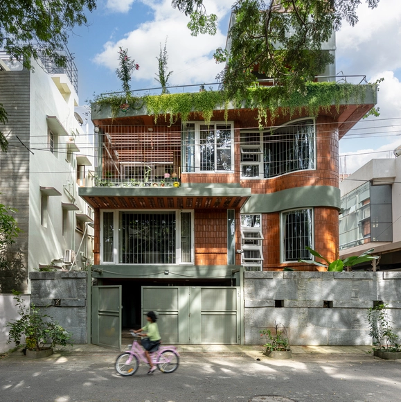 Casa Shiva Stuthi / Wright Inspires - Casas