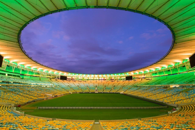 Futebol, política e sociedade: uma reflexão de Juca Kfouri - Imagem de Destaque