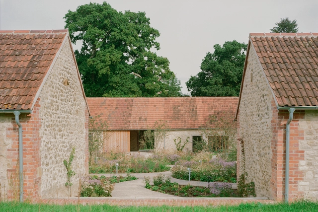 Wraxall Yard  / Clementine Blakemore Architects - Exterior Photography, Community , Garden, Facade