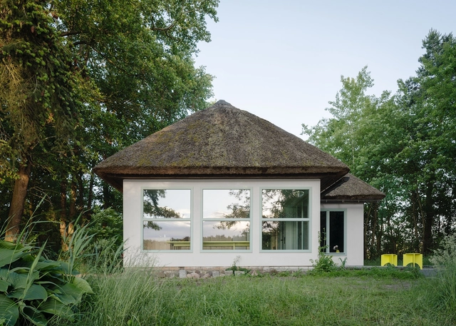 Casa de Férias Dr. Funk / Kessler Plescher Architekten - Fotografia de Exterior, Casas, Jardim, Porta, Fachada