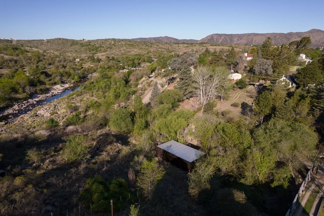 Little House on the River / APS/ Pablo Senmartin arquitectos - Exterior Photography, Sustainability