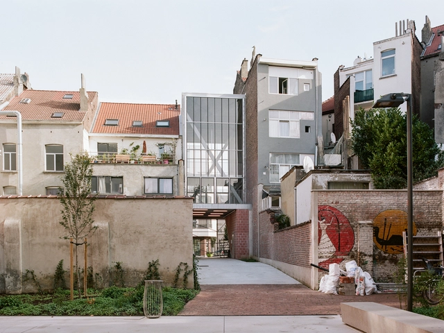 ECAM Youth Center / AgwA - Exterior Photography, Community , Courtyard, Facade, Balcony