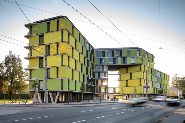 Edificio residencial Stadt Park Lehen / Martin Oberascher & Partner Architekten ZT GmbH + PLOV ZT GmbH - Fotografía exterior, Apartamentos, Fachada