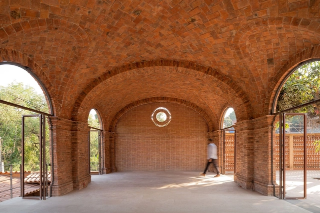 Casa Corsal / MCH Arquitecto Interiorista + Echeri Bioconstrucción - Fotografía interior, Casas, Fachada, Arcada, Arco, Pilares