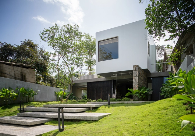 Cua’s House / 3fconcept - Exterior Photography, Houses, Garden, Facade, Table