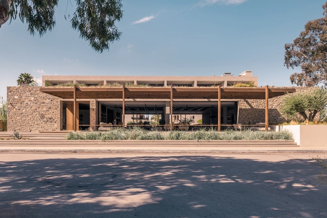 Hotel Theros All Suite / Mastrominas ARChitecture - Fotografía exterior, Sustentabilidad, Fachada