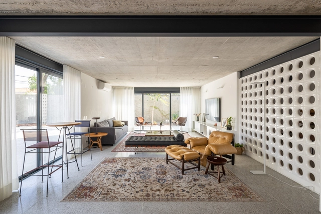 Residência HFL / Metrópole Arquitetos - Fotografia de Interiores, Renovação, Fachada, Mesa, Cadeira