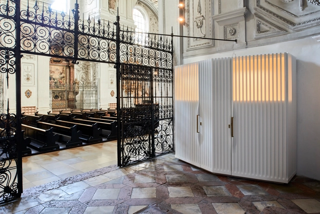 Confessionários para a Igreja de São Miguel / kunze seeholzer architekten - Fotografia de Interiores, Espaços De Culto, Fachada, Corrimão, Arco, Porta, Viga, Balcão