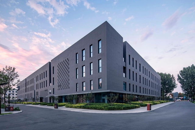 朝向天空的院子——北京通州潞城市民中心  / 意度建筑 - 建筑图, 更新项目, 表皮