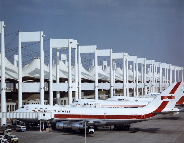 The Islamic Arts Biennale Re-Imagines Jeddah’s Western Hajj Terminal as a Cultural Space - Featured Image