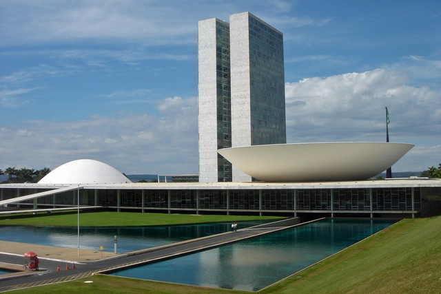 Guía de arquitectura de Brasilia: 16 proyectos para entender la capital brasileña - Imagen Principal