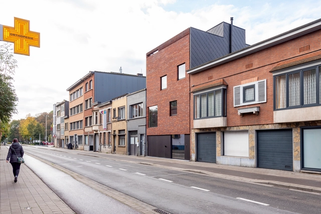 Terraced House in Deurne / POLYGOON Architectuur - Exterior Photography, Houses, Facade