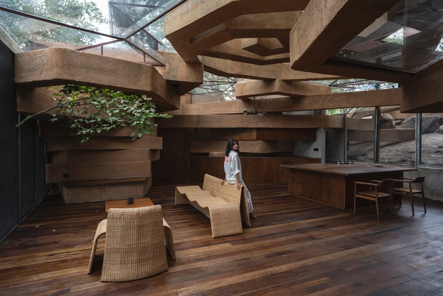 CHUZHI House / Wallmakers - Interior Photography, Houses, Beam, Table