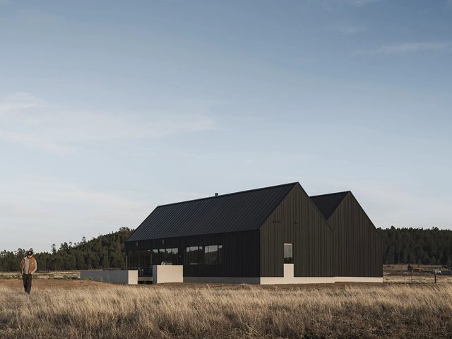 Noir Peaks / The Ranch Mine - Exterior Photography, Houses, Facade