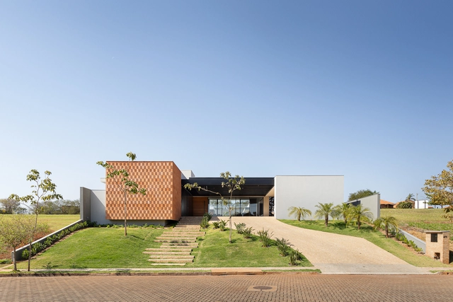 Casa MYO / Raul Gobetti Arquiteto e Associados - Fotografía exterior, Casas, Fachada