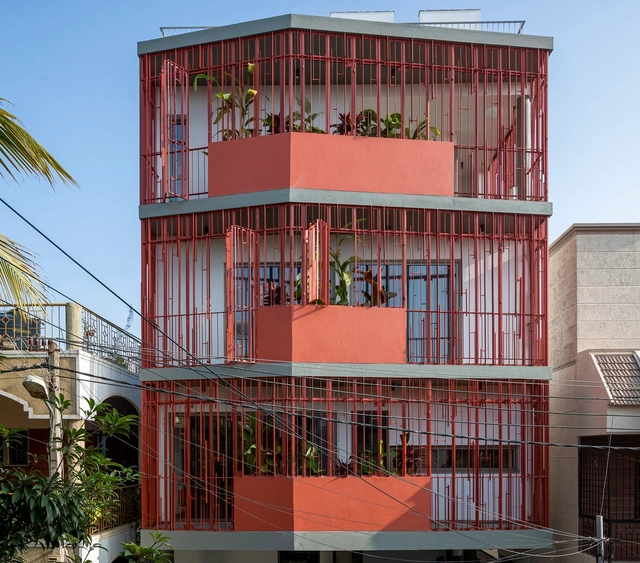 House on 46 / Kumar La Noce - Exterior Photography, Houses, Facade, Balcony, Handrail, Door