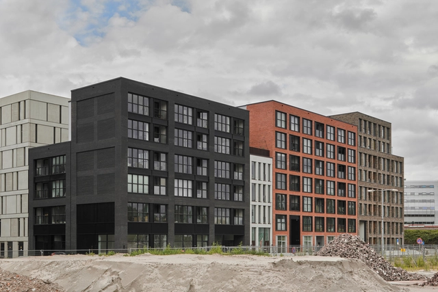 Urban Canyon Apartments / Common Practice + Studio AAAN - Exterior Photography, Residential, Facade