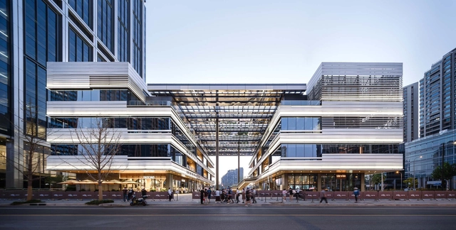 Commercial Podium in East Alley of Shanghai Suhe MixC World / Kokaistudios - Exterior Photography, Retail , Facade