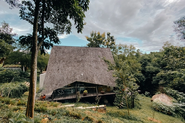 RL House / Wiyoga Nurdiansyah - Exterior Photography, Sustainability, Garden, Forest