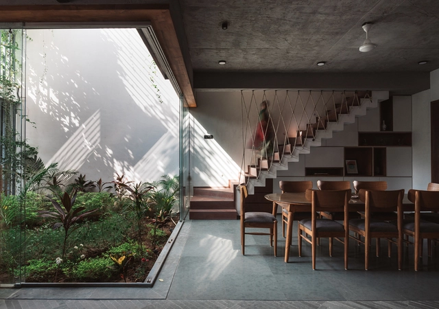 Courtyards: The Heart of Multi-Generational Houses in India  - Featured Image