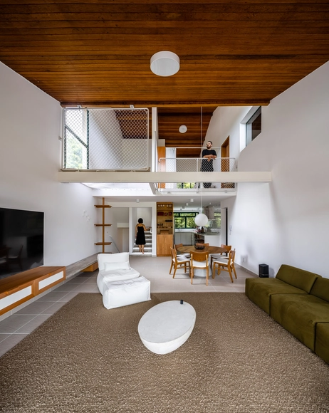 Casa Barra do Una / Balaio Arquitetura - Fotografia de Interiores, Casas, Cozinha, Viga, Fachada, Mesa, Cadeira