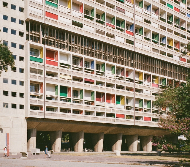 Clássicos da Arquitetura: Unite d' Habitation / Le Corbusier - Desenhos, Apartamentos, Fachada, Balcão