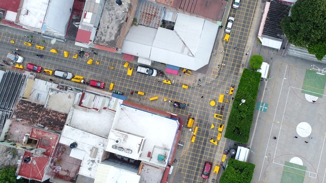 Ruas compartilhadas, ruas de encontro: uma intervenção urbana para repensar o espaço público - Imagem de Destaque
