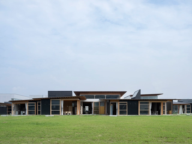 Hiroshima Global Academy / CAn - Fotografía exterior, Dormitorios, Fachada