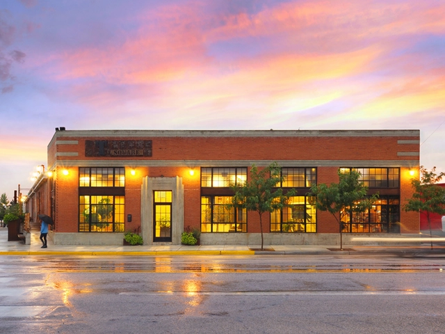 T Square Coworking Space / Stateline No. 7 Architects - Exterior Photography, Cowork Interiors, Door, Facade, Column