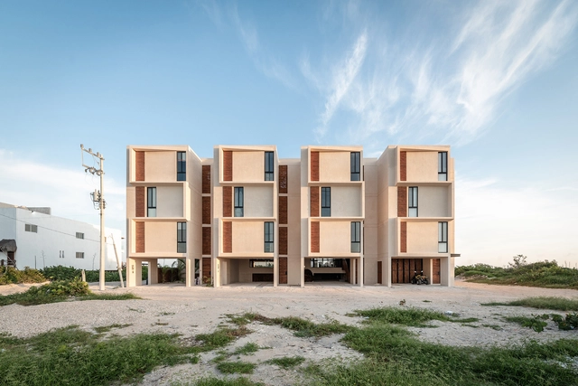 Daytona  / Studio 360 - Exterior Photography, Houses, Facade, Door