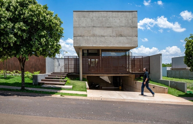 U House / Caio Persighini Arquitetura - Exterior Photography, Houses, Facade