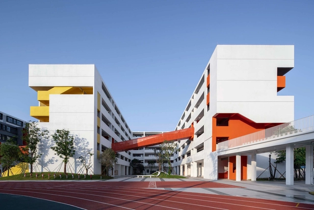 Nanhai Guicheng Jingui High School / Atelier cnS - Exterior Photography, High School, Facade
