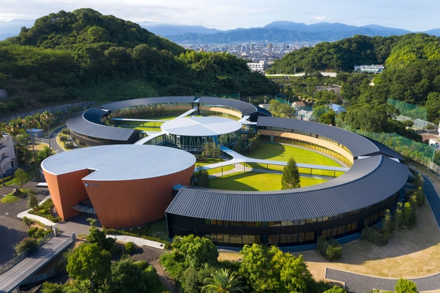 爱光学园 / 大成建设 - 建筑图, 高中, 花园, 表皮