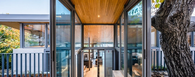 Walnut House / platau - Interior Photography, Houses, Facade, Handrail, Beam, Door