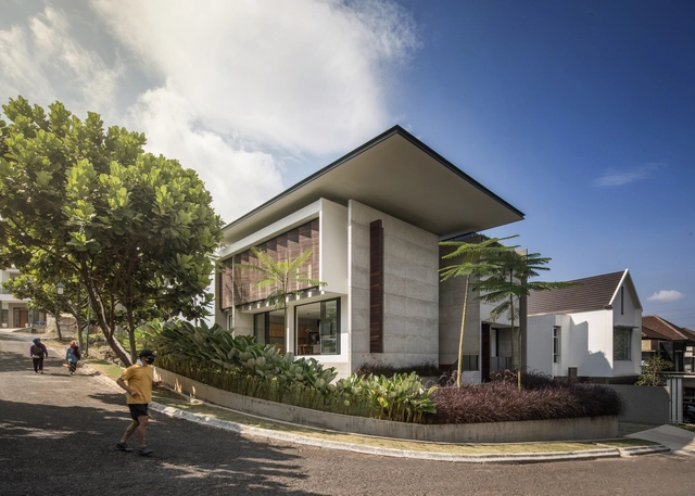 Springhills House / Pranala Associates - Exterior Photography, Houses, Facade