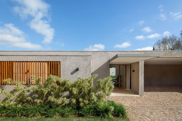 Residência Braúnas / Reinach Mendonça Arquitetos Associados - Fotografía exterior, Casas, Jardín, Fachada