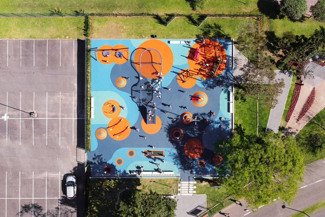 Playground Barigui / Antonio Abrão Arquitetura - Fotografía exterior, Recreación Y Entrenamiento, Fachada