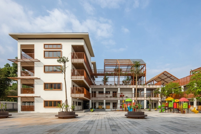 Dich Vong Hau 幼儿园 / Sunjin Vietnam Joint Venture Company - 建筑图, 幼儿园, 表皮