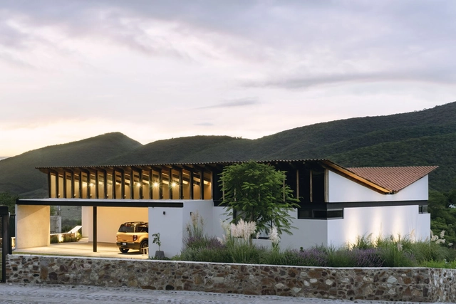 Casa Tonaya / FAA - Fotografía exterior, Casas, Fachada, Puerta