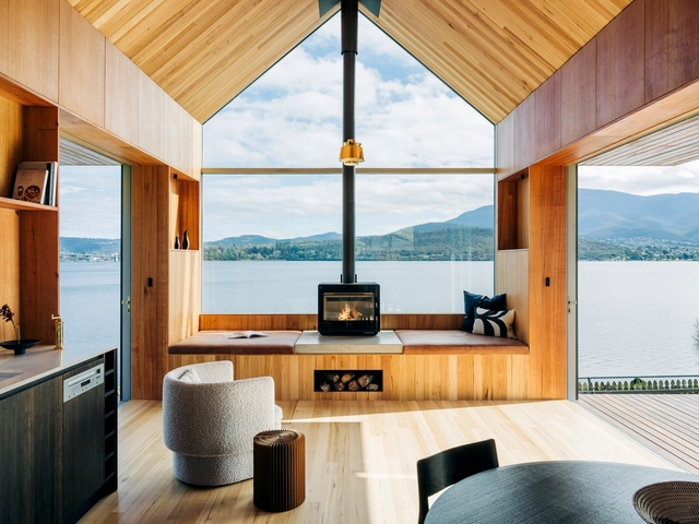 The Boat House / Maguire + Devine Architects - Interior Photography, Houses, Kitchen, Beam, Table