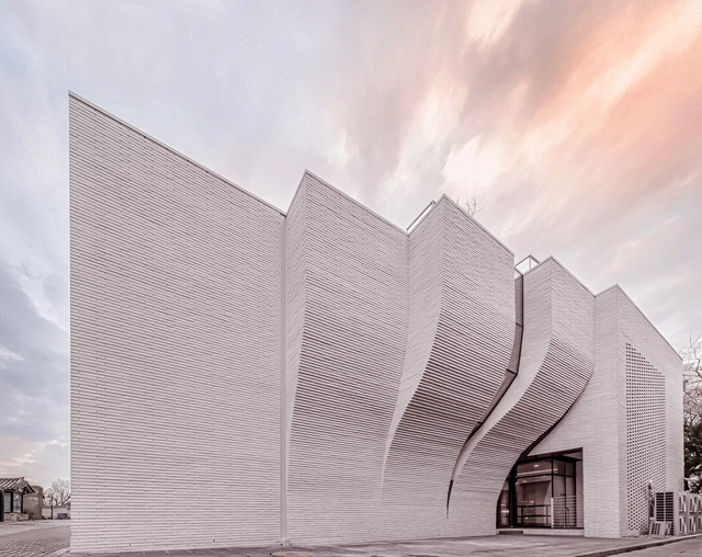 Volumetric Urban Space / LESS ARCHITECTS - Exterior Photography, Institutional Buildings, Facade
