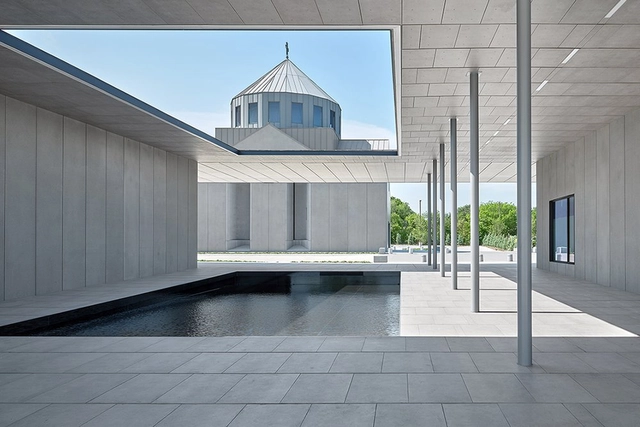 “We Are Just Beginning to Explore the Possibilities of Shaping Space”: In Conversation With David Hotson - Featured Image