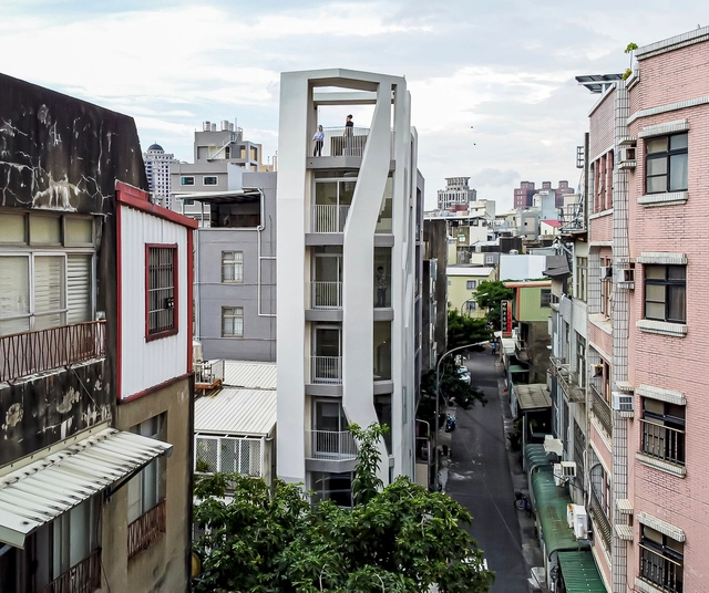 引入城市肌理，共居之家 / Yuan Architects - 建筑图, 居住建筑, 表皮, 阳台, 城市