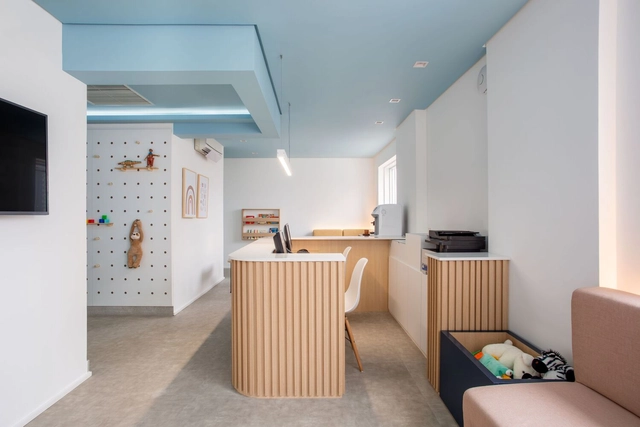 Clínica CPAP / Angá Arquitetura - Fotografia de Interiores, Instalações Médicas, Cozinha, Mesa, Cadeira