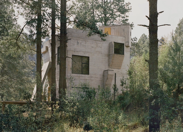 Casa Alférez / Ludwig Godefroy Architecture - Fotografía exterior, Casas, Fachada, Puerta, Bosque
