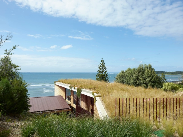 Flinders House / Kennedy Nolan Architects - Exterior Photography, Houses, Fence, Coast